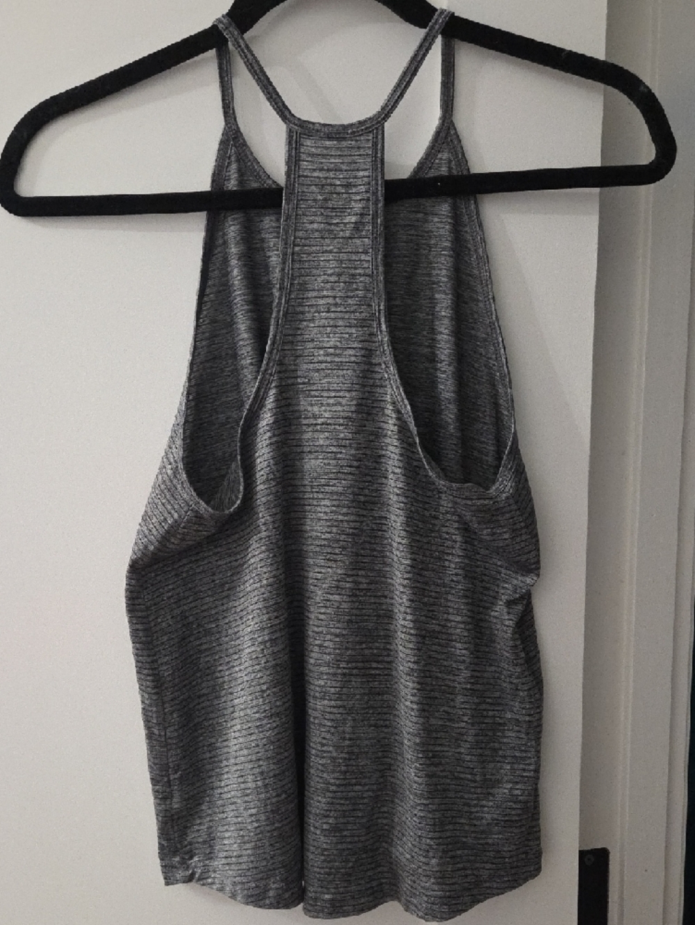 Old Navy Activewear Striped High-Neck Halter Racerback Tank - Picture 2 of 3